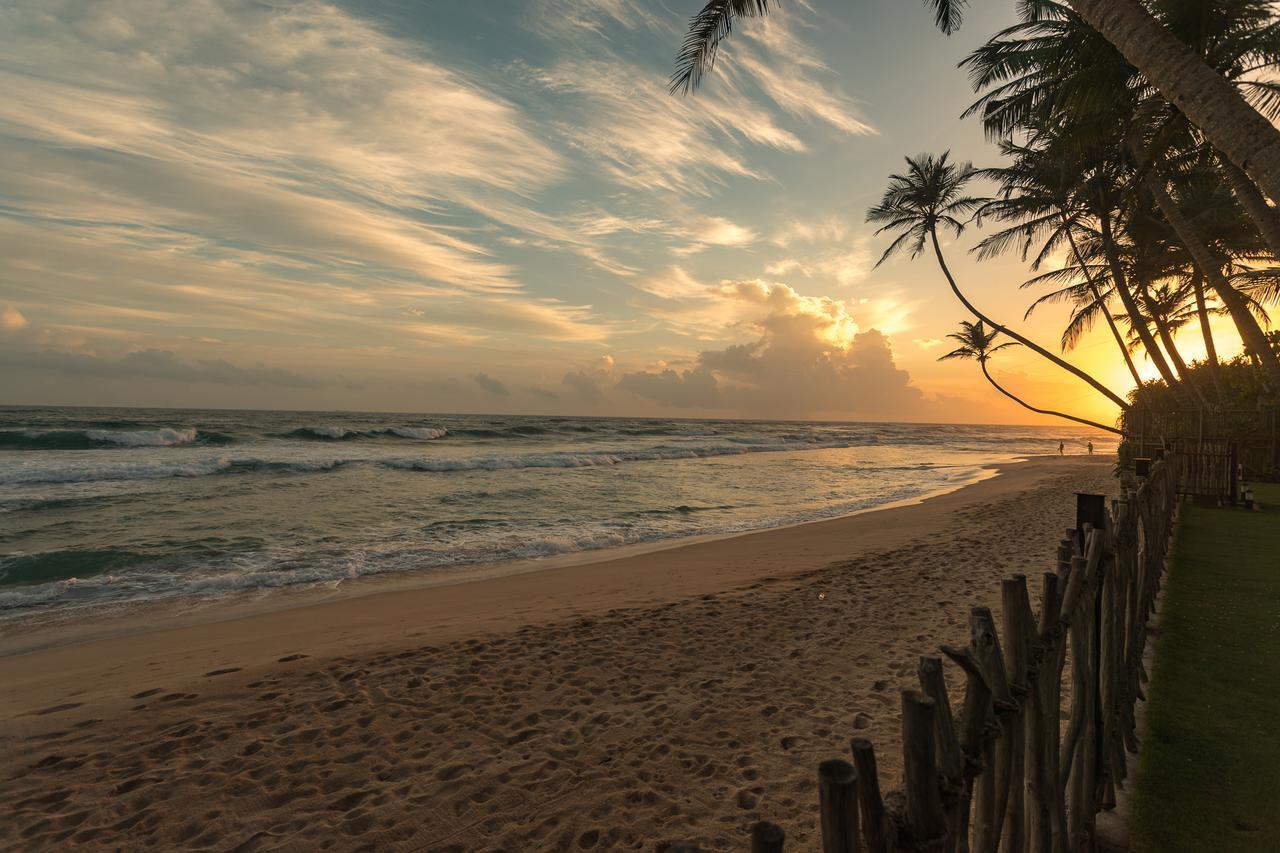 Kk Beach Habaraduwa Central Dış mekan fotoğraf